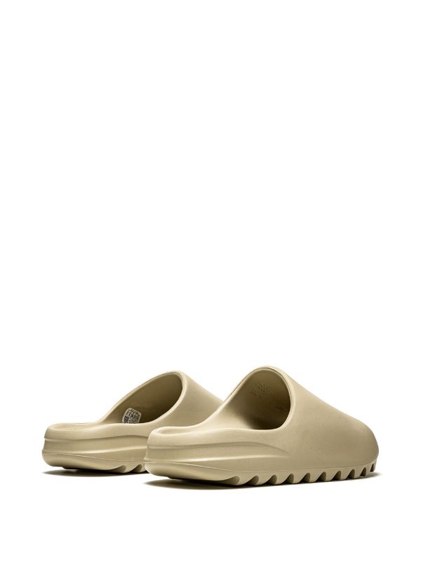 Adidas Yeezy Slides 'Bone'