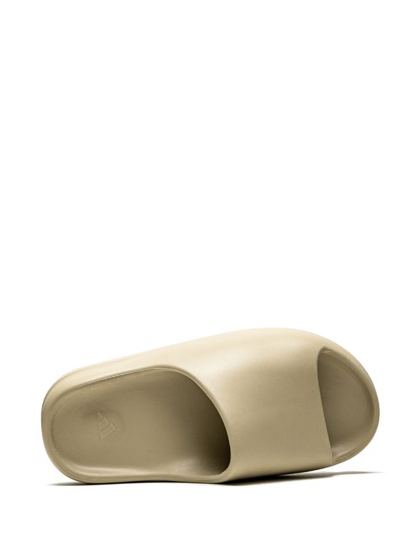 Adidas Yeezy Slides 'Bone'