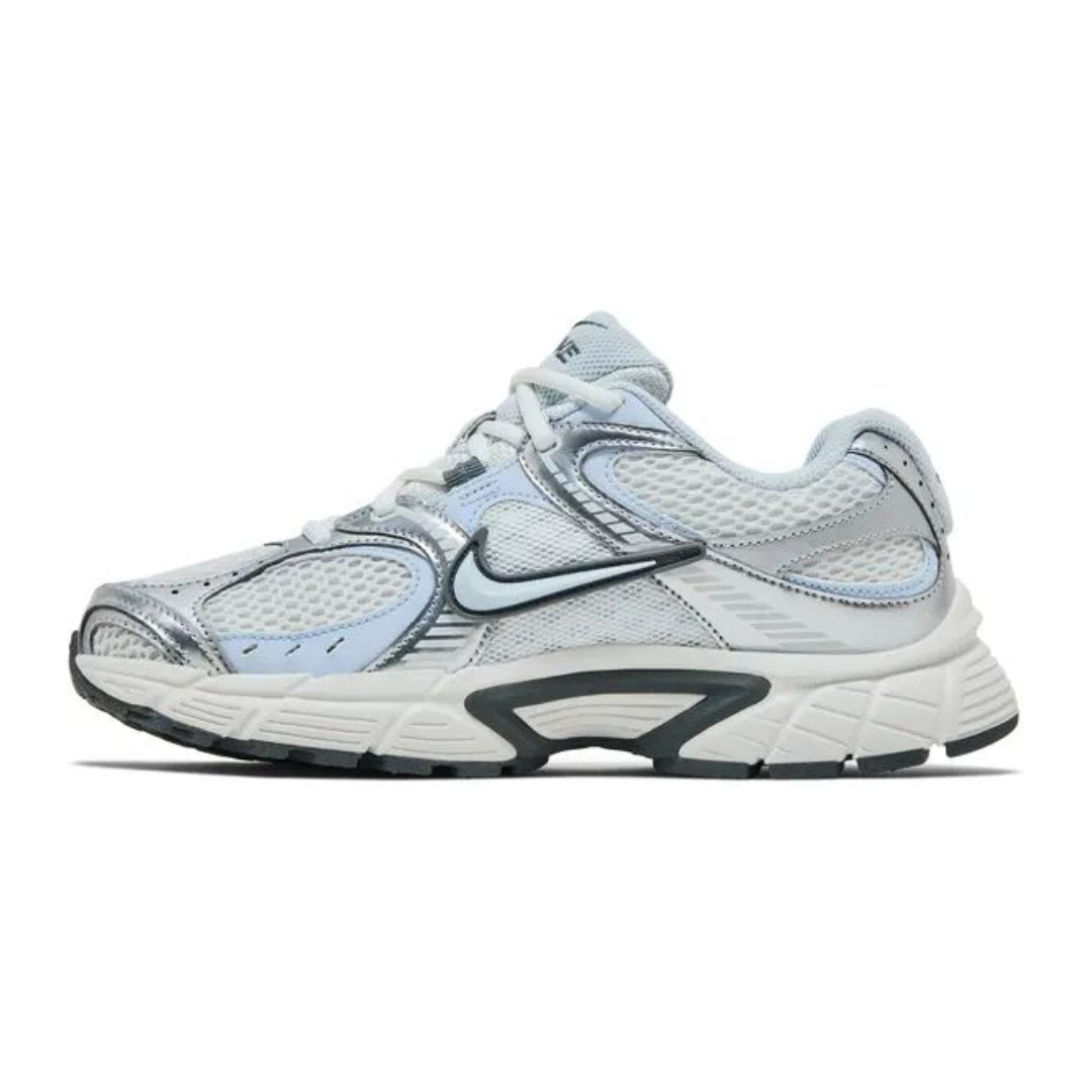 Nike V5 RNR 'Summit White Blue Tint Photon Dust Smoke Grey'