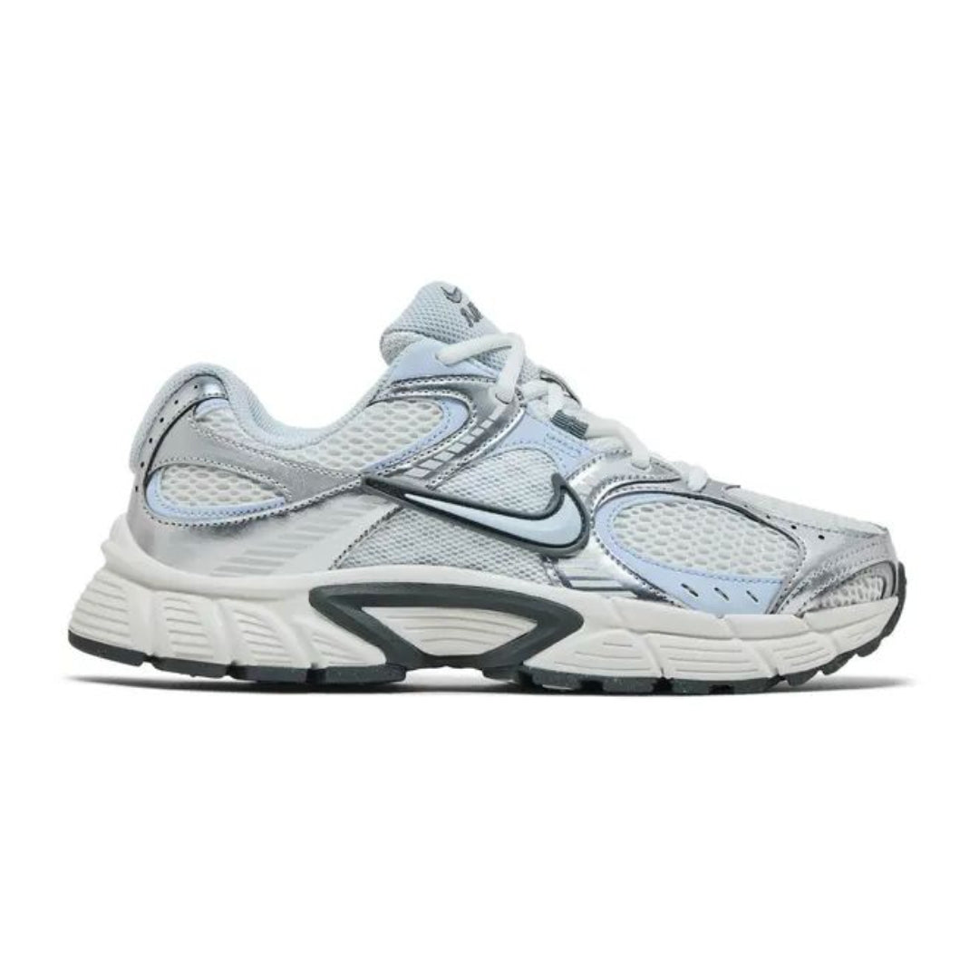 Nike V5 RNR 'Summit White Blue Tint Photon Dust Smoke Grey'