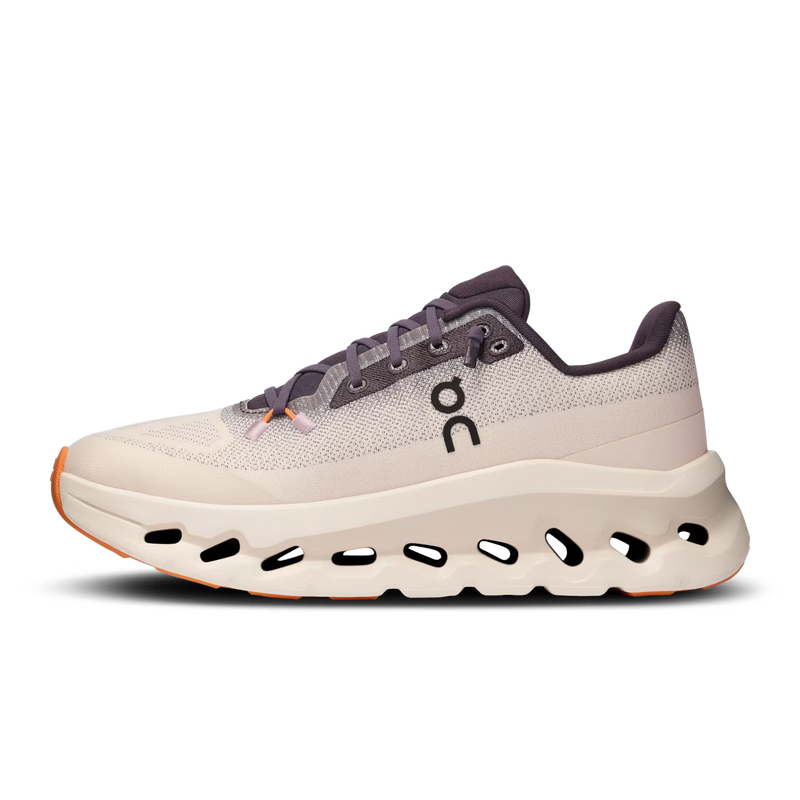 ON Wmns Cloudtilt 'Clove Sand'