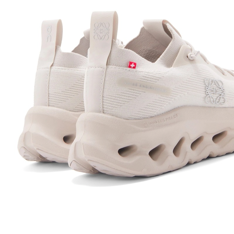 ON Loewe x Cloudtilt 'Sand'