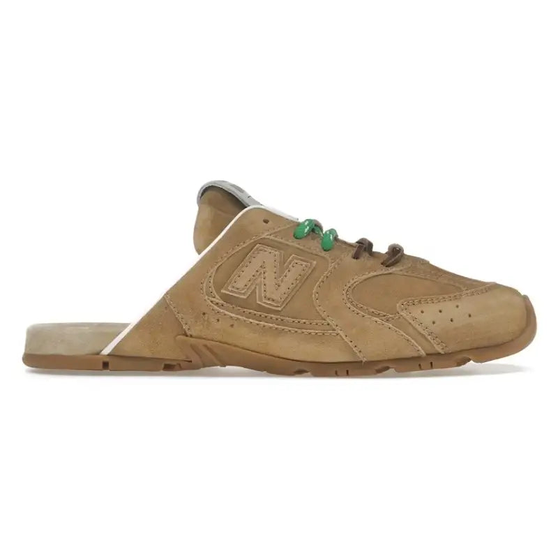 New Balance 530 SL Mule
Miu Miu 'Ecru'