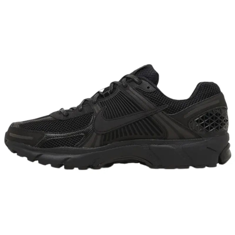 Nike Air Zoom Vomero 5 'Triple Black'