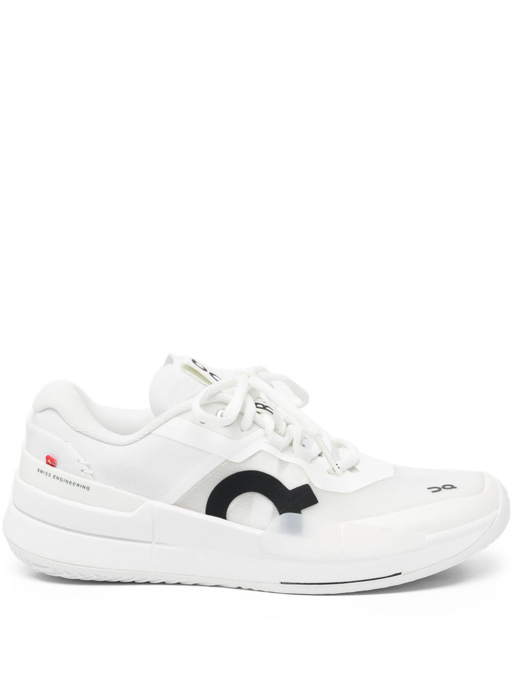 ON cloud The Roger Pro 2 'All White'