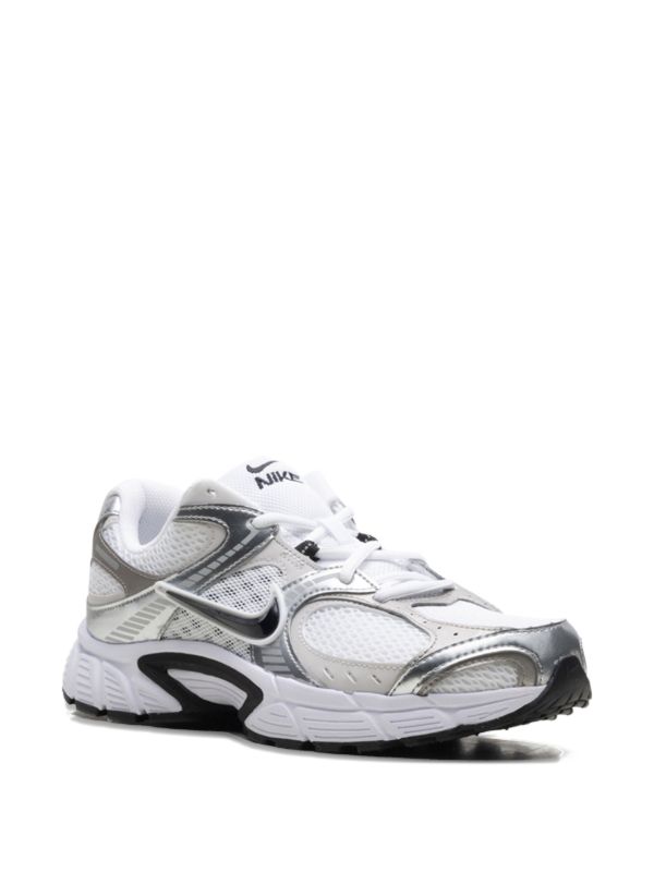 Nike V5 RNR 'Vast Grey'